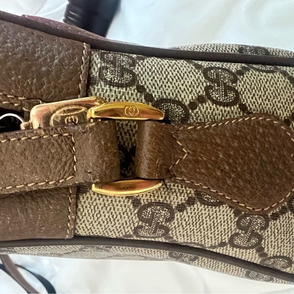 Gucci Beige and Brown Monogram shoulder/crossbody - Picture 5 of 15